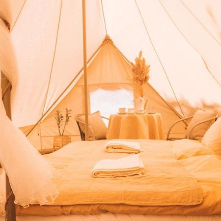 Bozsky Glamp Hotel Валтис Екстериор снимка