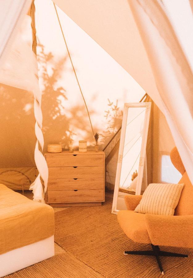 Bozsky Glamp Hotel Валтис Екстериор снимка