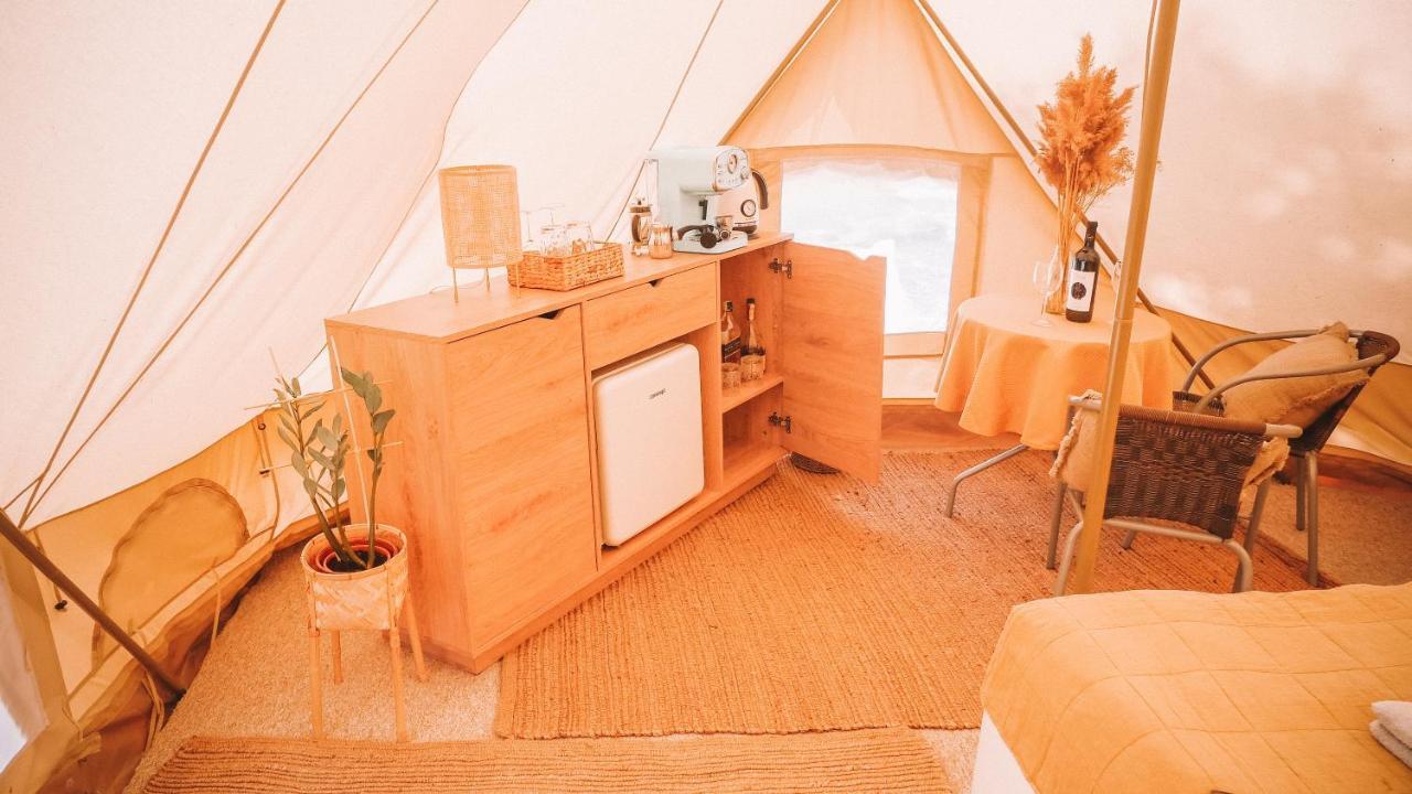 Bozsky Glamp Hotel Валтис Екстериор снимка
