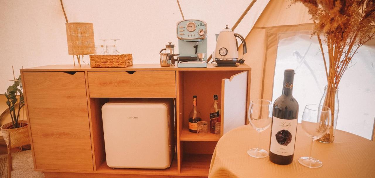 Bozsky Glamp Hotel Валтис Екстериор снимка