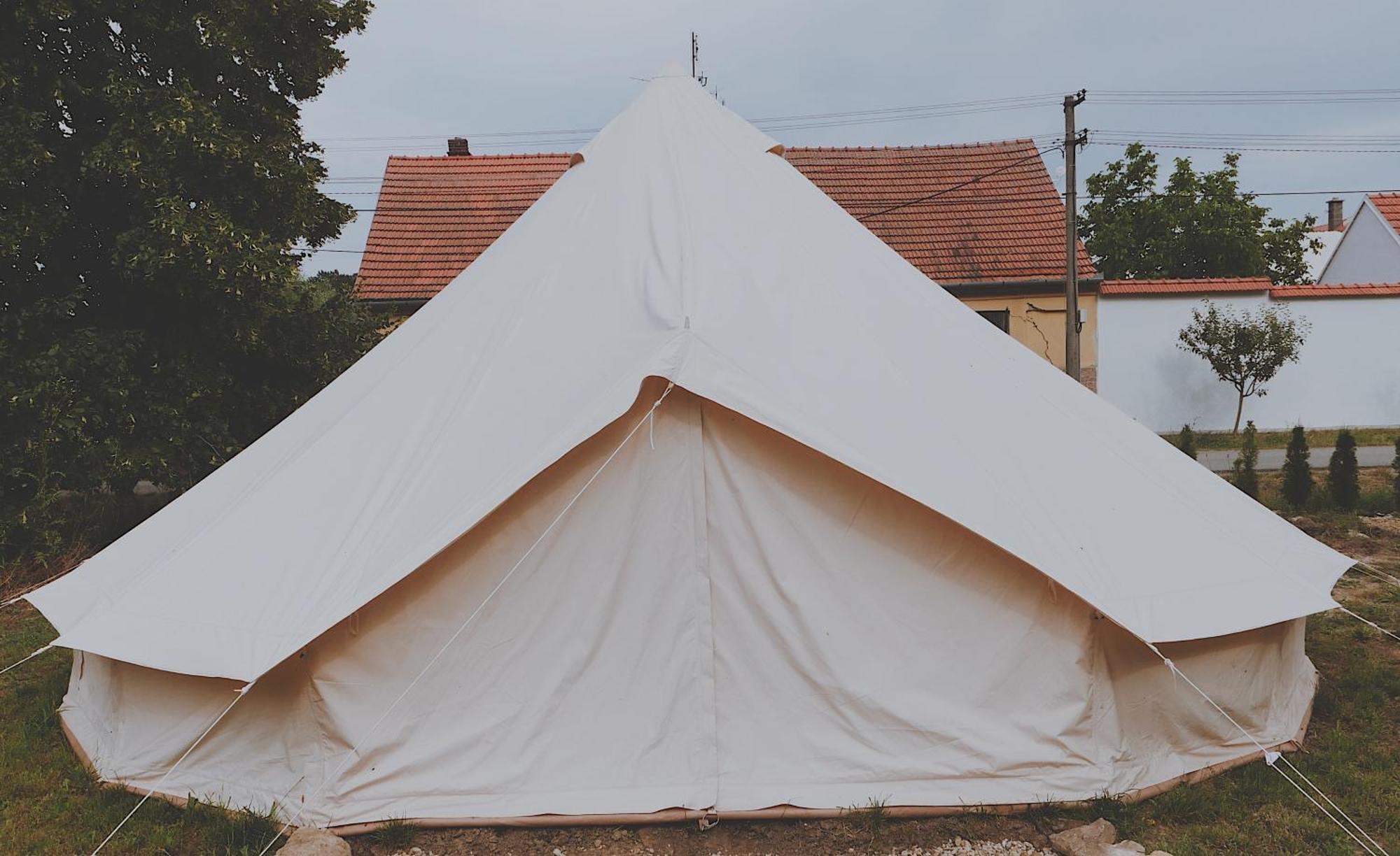 Bozsky Glamp Hotel Валтис Екстериор снимка